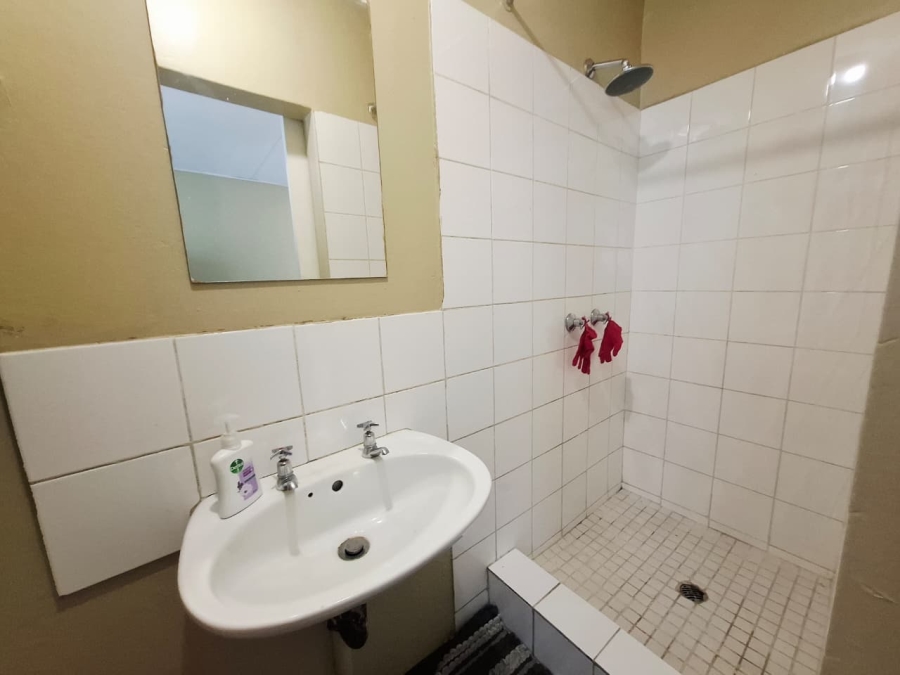 1 Bedroom Property for Sale in Willows Free State